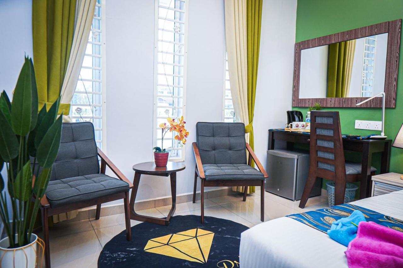 Hotel Ghazrins Desaru à Pengerang Extérieur photo