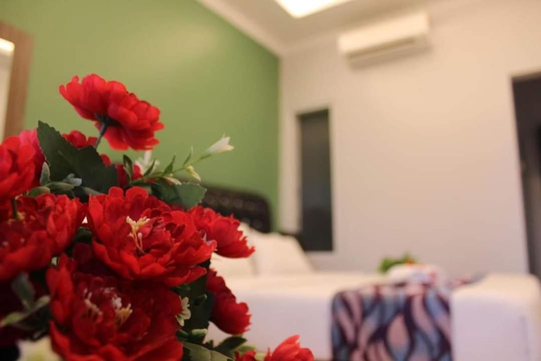 Hotel Ghazrins Desaru à Pengerang Extérieur photo