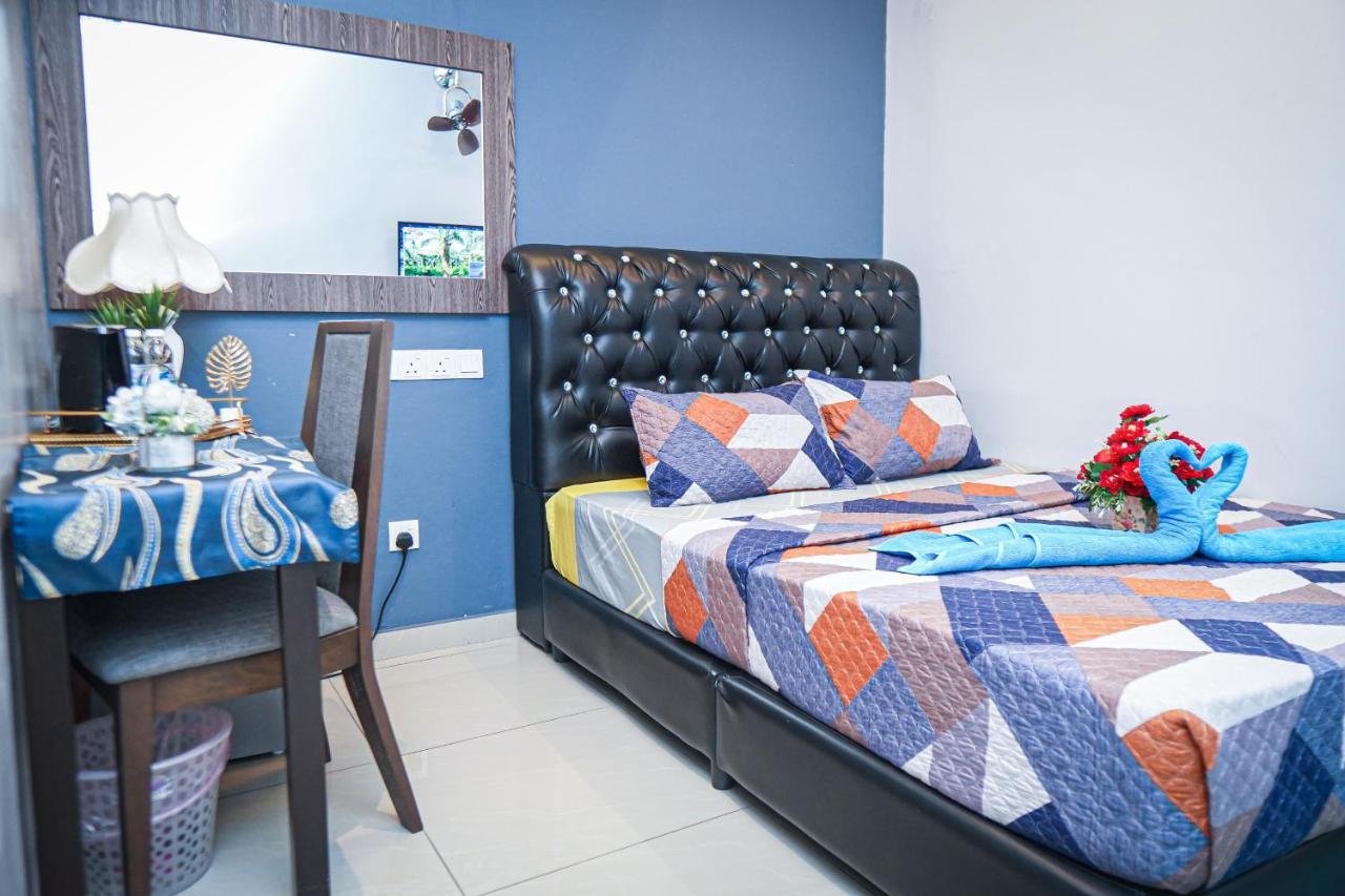 Hotel Ghazrins Desaru à Pengerang Extérieur photo