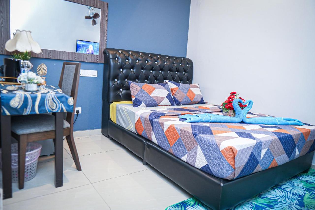 Hotel Ghazrins Desaru à Pengerang Extérieur photo