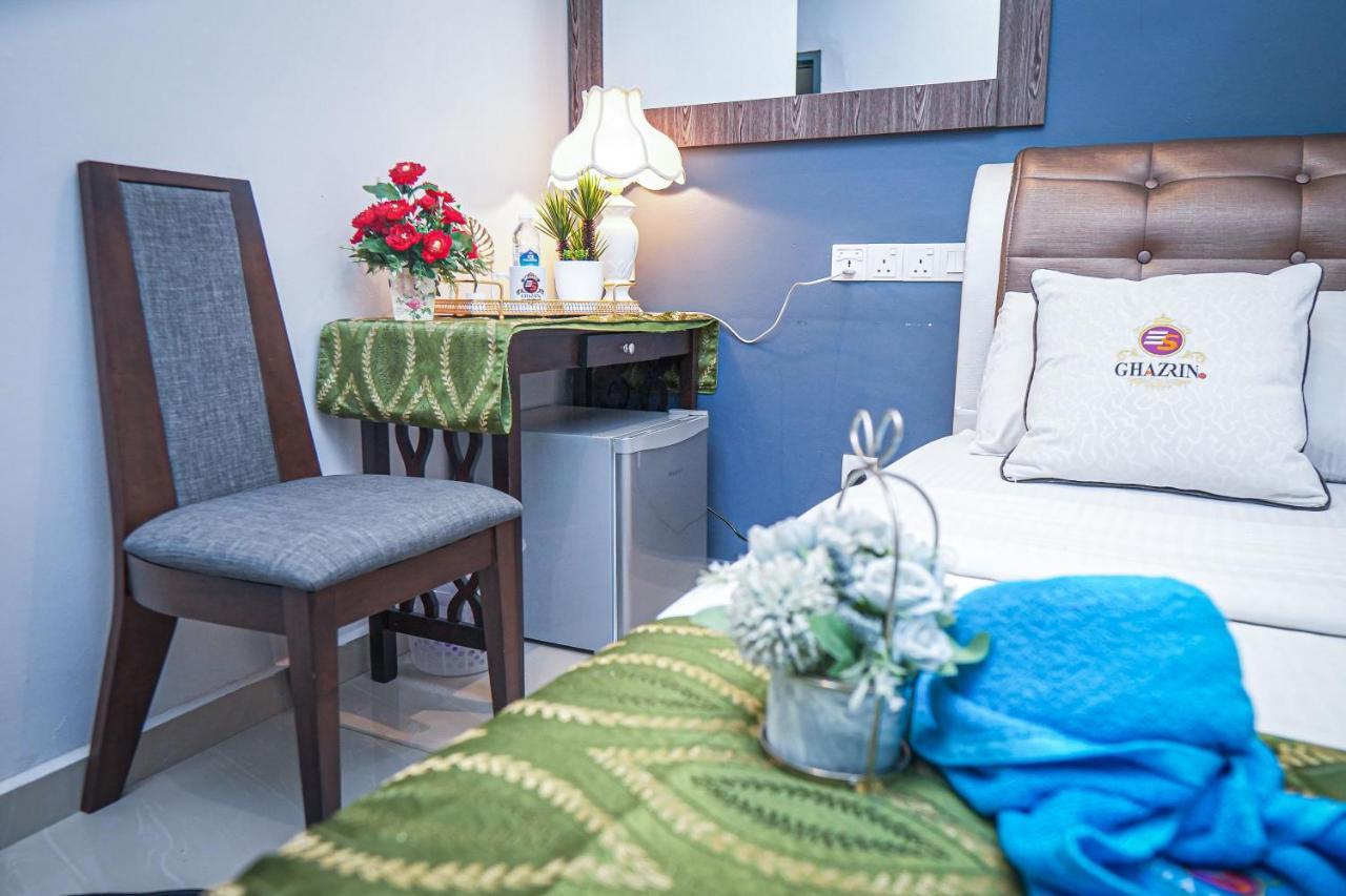 Hotel Ghazrins Desaru à Pengerang Extérieur photo