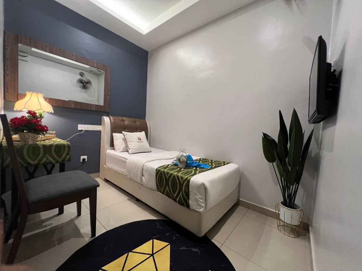 Hotel Ghazrins Desaru à Pengerang Extérieur photo